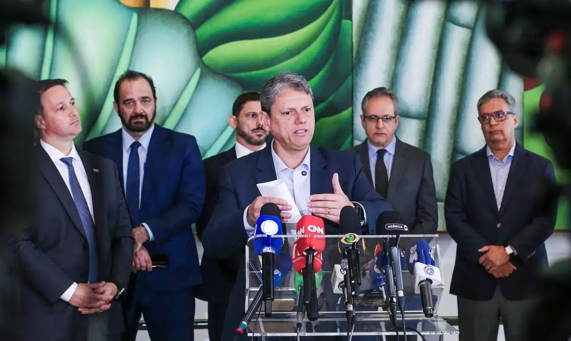 São Paulo confirma cinco mortes em casos de intoxicação por metanol