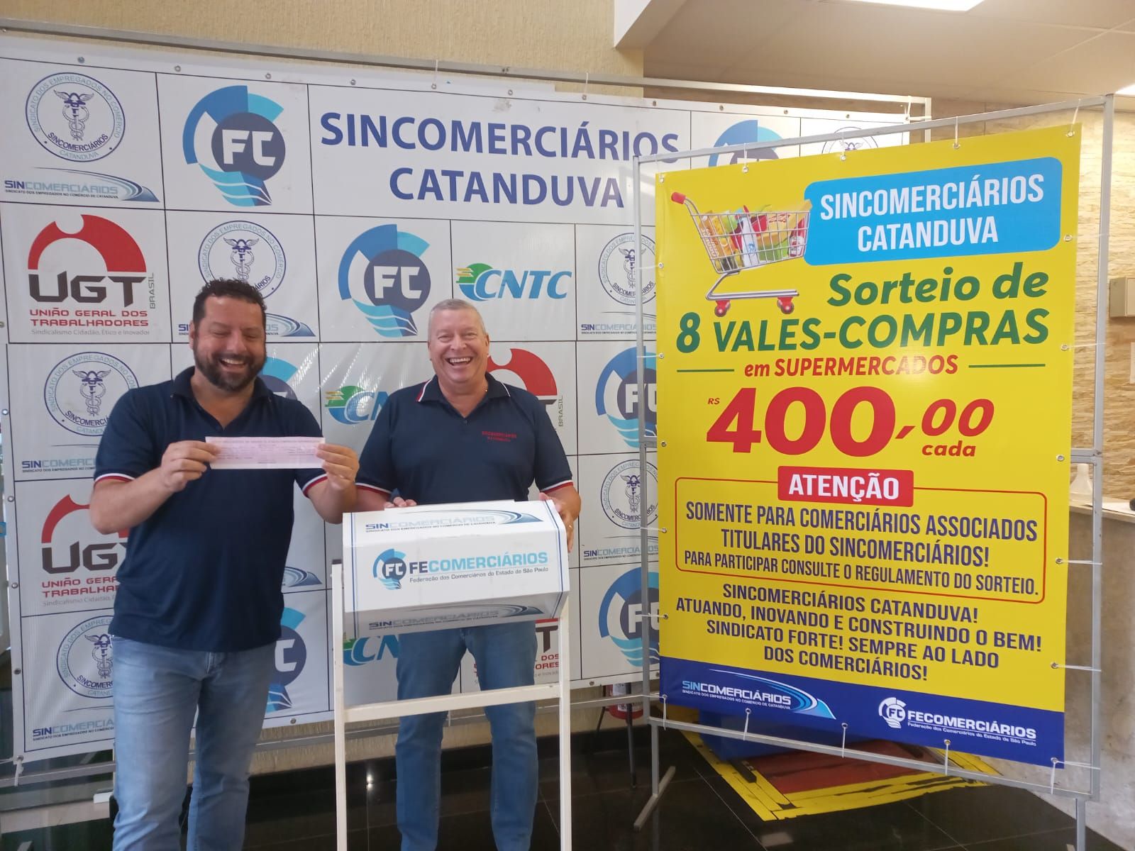 Sincomerciários Catanduva realiza sorteio de 8 vales-compras
